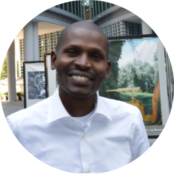 Mr Robert Kiage
